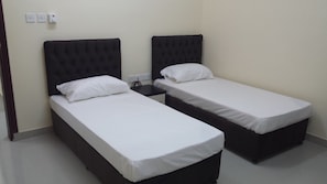 Apartamento, 2 quartos | Ferros/tábuas de passar roupa, berços grátis, Wi-Fi de cortesia