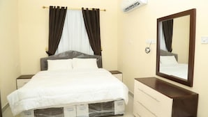 Room - Golden Seasons Furnished Apartments 4 (Salalah)