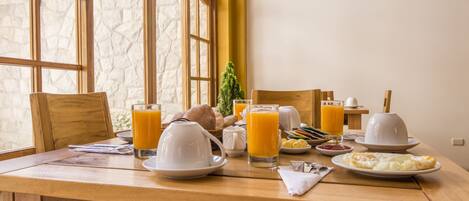 Petit déjeuner buffet compris tous les jours