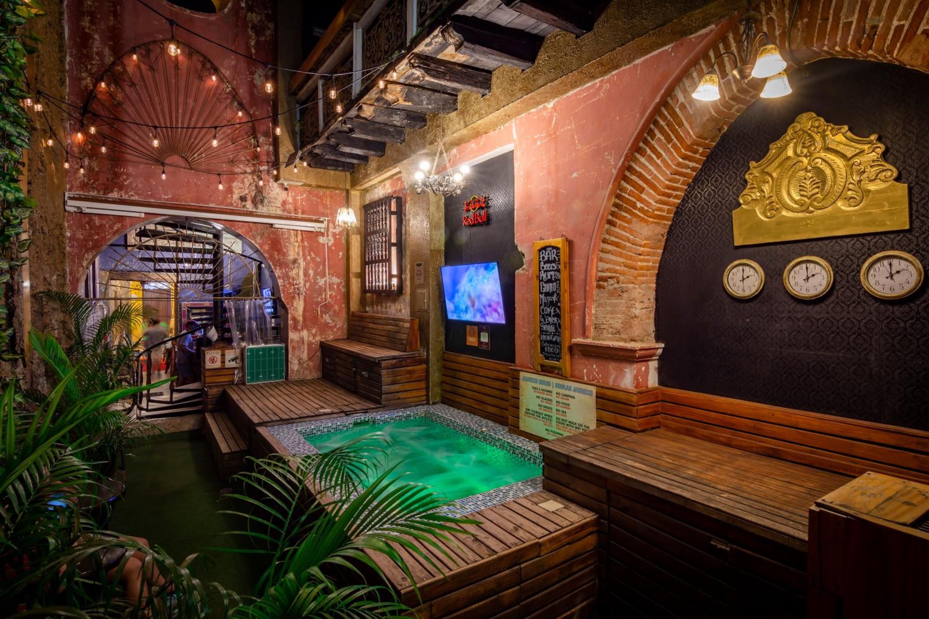 Foto - The Clock Hostel & Suites