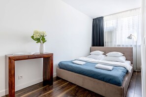 Cots/infant beds, free WiFi - P&O Apartments Plac Grzybowski (Warsaw)