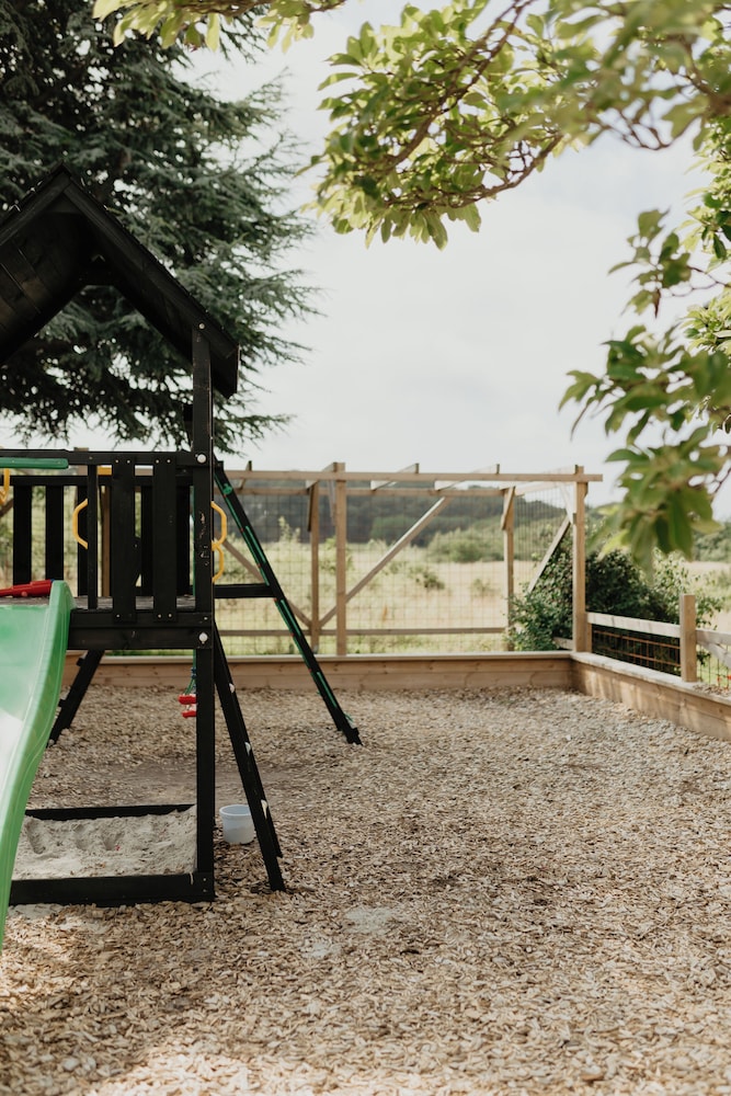 Sandvig Vandrerhjem "Nordly" by null