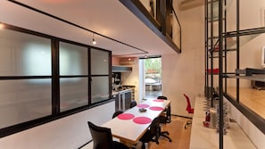 Essbereich im Zimmer