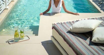 Hotel Blue Dream Palace Tripiti Resort