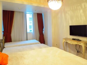 Apartment (C1-0010) | 3 bedrooms, free WiFi, bed sheets - LinkHouse Lovely & Classic 3BDR C1-0010 (Rio de Janeiro)