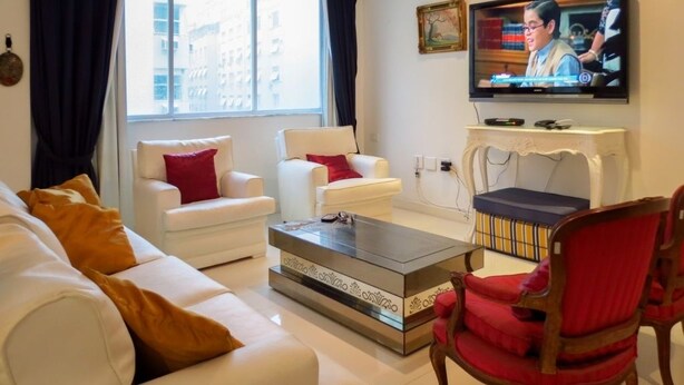 Living room - LinkHouse Lovely & Classic 3BDR C1-0010 (Rio de Janeiro)