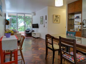 TV - LinkHouse Natural Beauty 2-BDR C2-0020 (Rio de Janeiro)