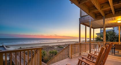 Oceanfront, 2 Large Decks & Open Floorplan