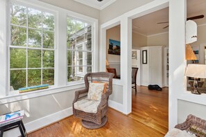 المنشأة من الداخل