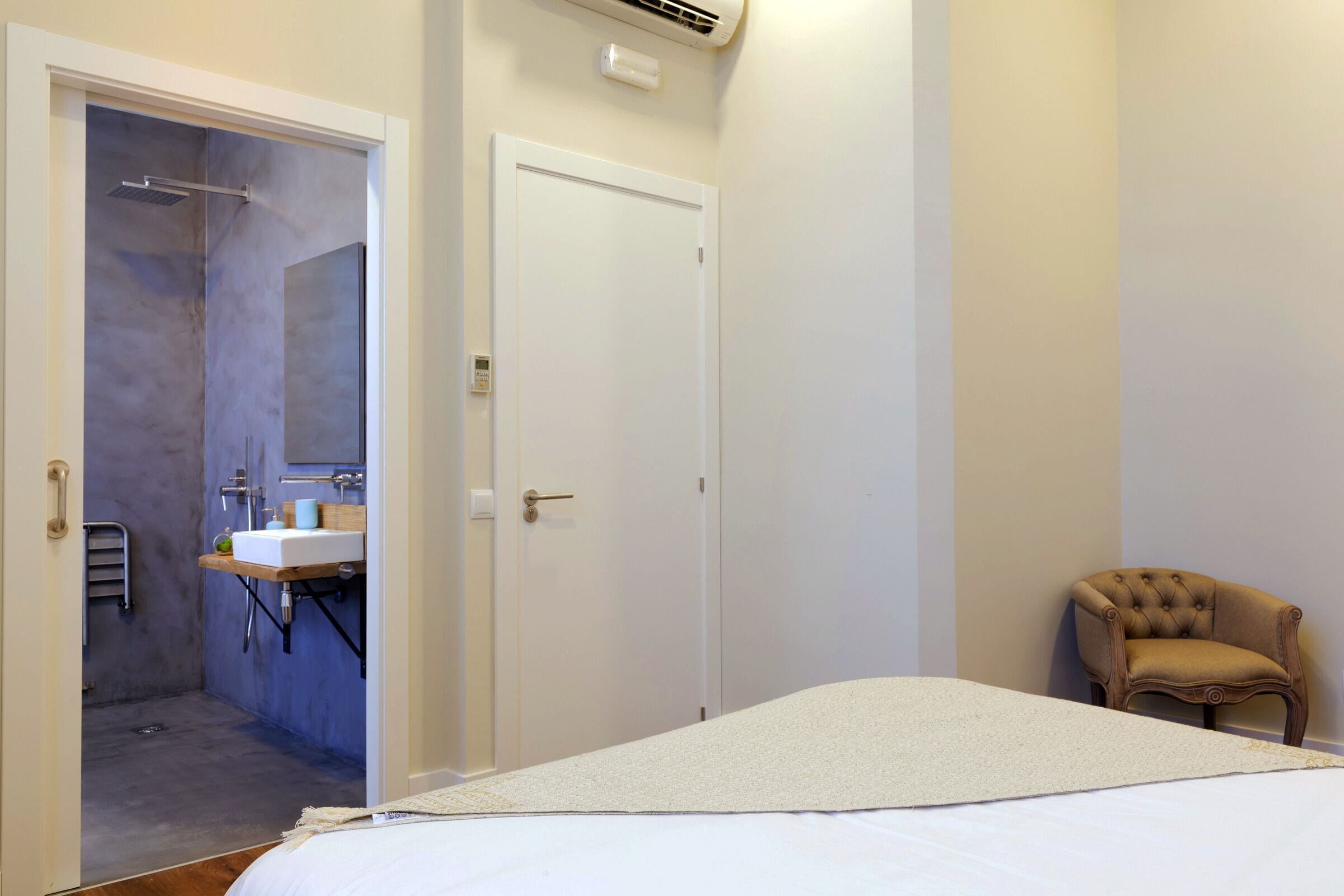 double room, accessible, garden area | view from room