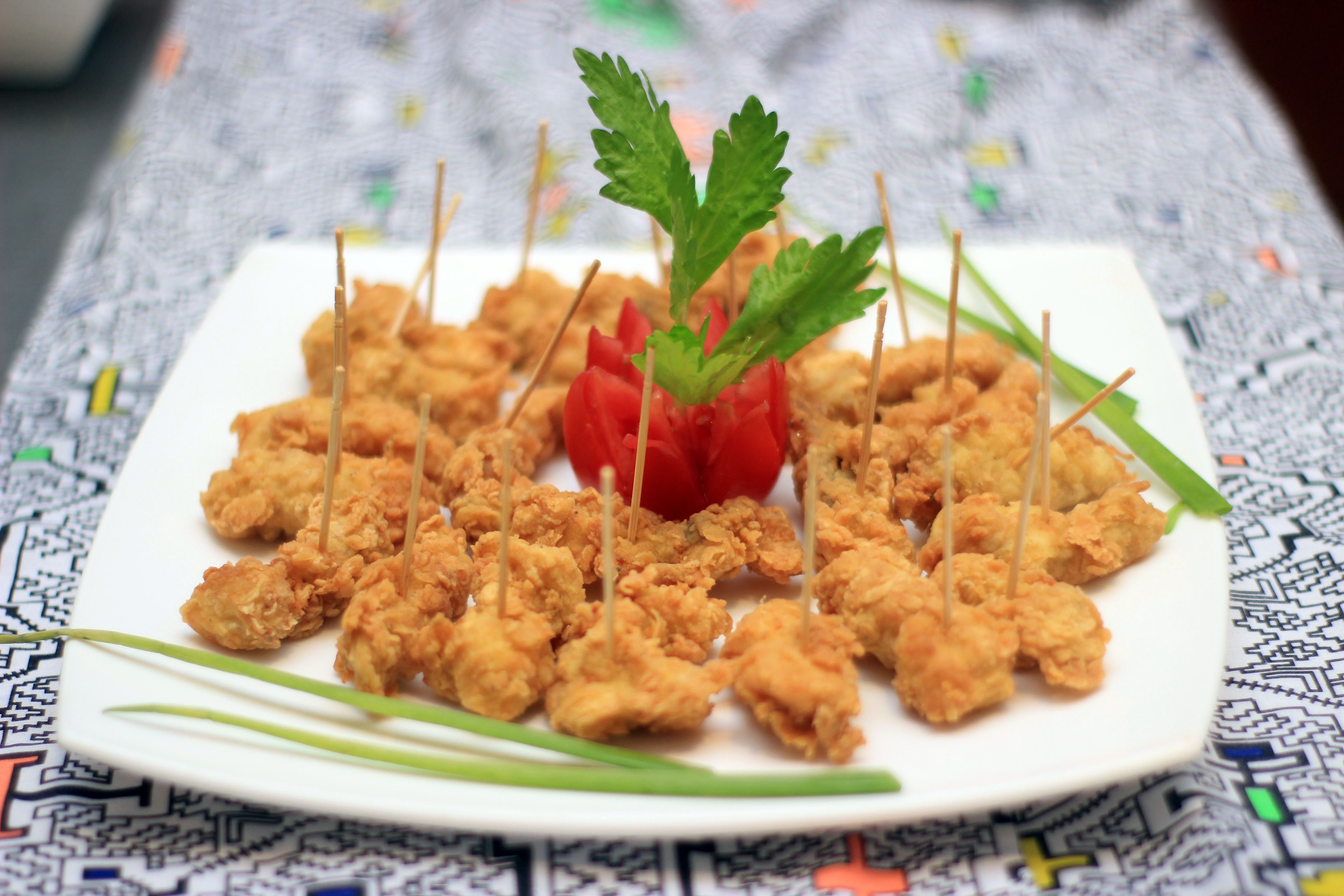 餐饮