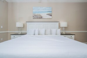 3 bedrooms, iron/ironing board, free WiFi, bed sheets - 2BR Ground Floor Gulf-Front Escape Phoenix X 115 (Orange Beach)