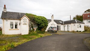 Property entrance - Prestwick Airport Hotel (Prestwick)