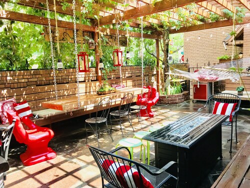 Unique , contemporary with HOT TUB!!!