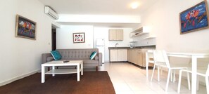 TV - Los Corales Beach Village - Your private paradise - 1BR ground floor - LT#D1A (Punta Cana)