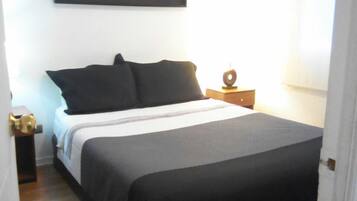 Standard Apartment | In-room safe, desk, iron/ironing board, free WiFi