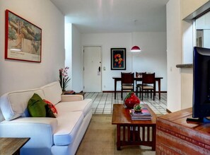 Apartment (Y1-0019) | Living room - LinkHouse AWESOME IPANEMA FLAT Y1-0019 (Rio de Janeiro)