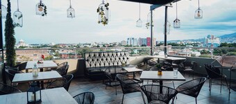 Torca Hotel
