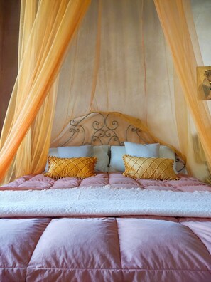 2 Schlafzimmer, Zimmersafe, Bügeleisen/Bügelbrett, Reisekinderbett
