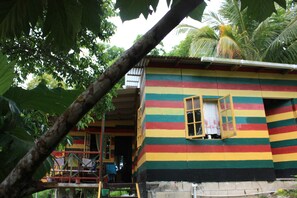 Quang cảnh nhìn từ nơi lưu trú