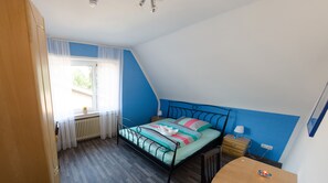 Standard Apartment, 4 Bedrooms, 2 Bathrooms - Ferienwohnung Haagedoernchen (Nettetal)