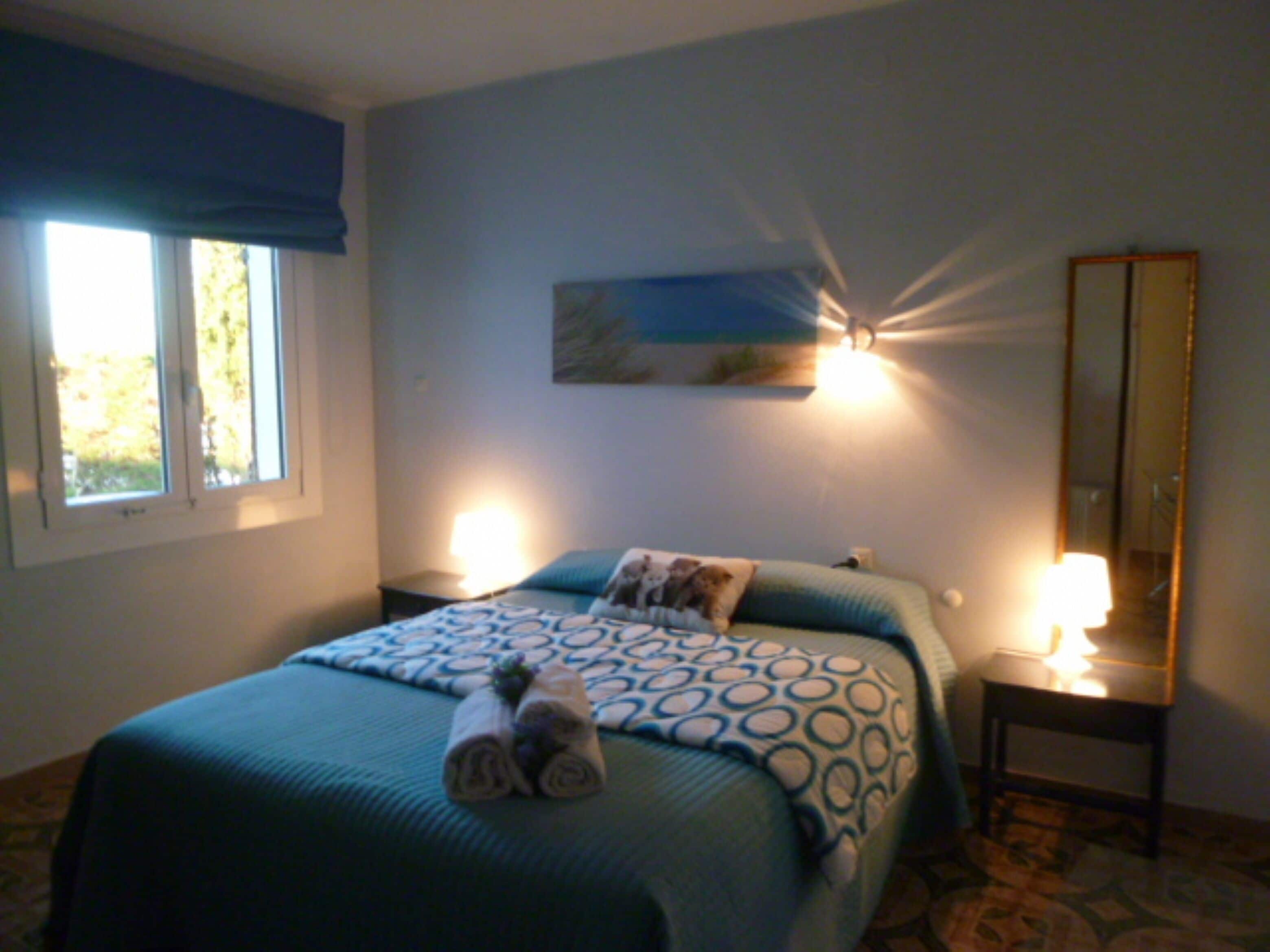 4 多间卧室、熨斗/熨衣板、免费 WiFi、床单