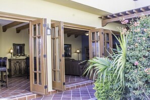 Exterior detail - AV149-Loreto Bay-Luxury Private Villa with Pool (Loreto)