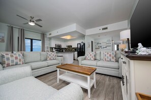 TV - Phoenix 1 ~ Condo on the Beach ~ 3 Bedroom (Orange Beach)