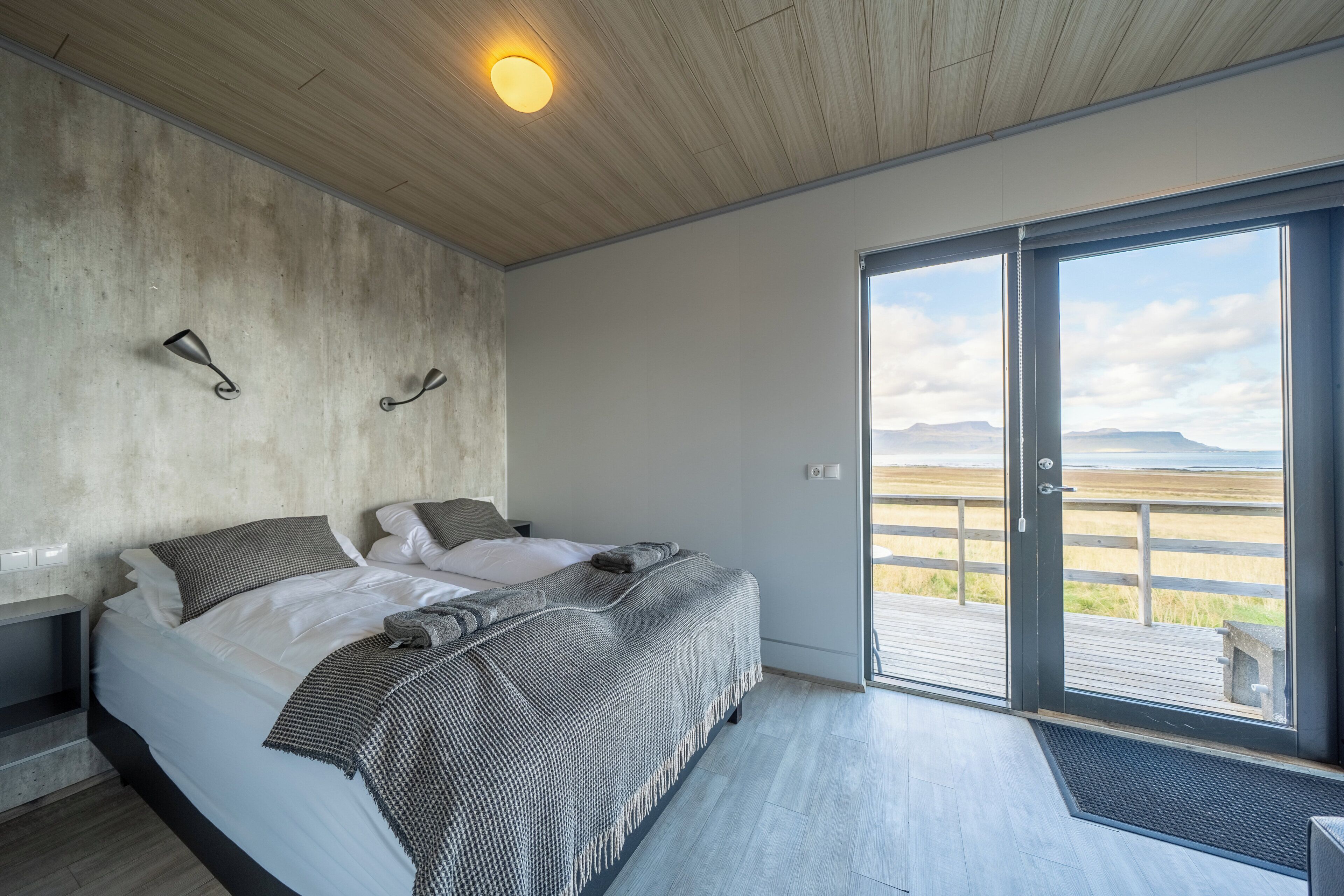 Superior Cottage, 1 Double Bed with Sofa bed | Premium bedding, blackout drapes, free WiFi, bed sheets