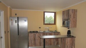 Cabana conforto, 1 cama King e sofá-cama, vista para a montanha (Montana) | Cozinha compartilhada