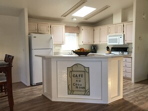 House, 2 Bedrooms | 2 bedrooms, free wired internet, bed sheets - Monte Vista Resort-Age 55 Plus (Mesa)