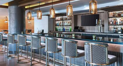 Fairfield Inn & Suites by Marriott Dallas Downtown