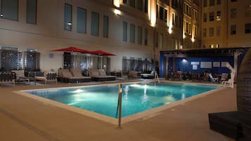 Outdoor pool, open 8:00 AM to 10:00 PM, pool umbrellas, pool loungers