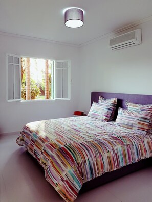 Apartamento superluxo | 2 quartos, cortinas blackout, ferros/tábuas de passar roupa