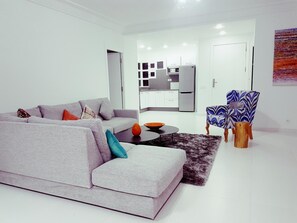 럭셔리 아파트 | 거실 | 평면 TV