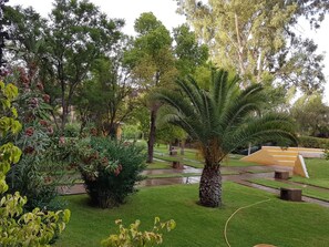 숙박 시설 구내