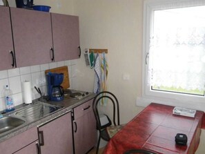 Fridge, microwave, oven