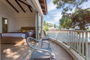 Apartment, Balcony, Beach View | 1 bedroom, in-room safe, free WiFi - Apartments Banje Beach (Dubrovnik)