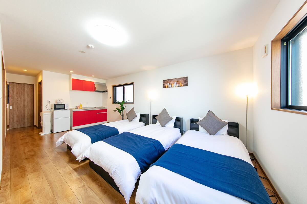 Triple Room
