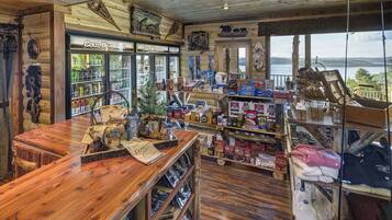 Gift shop