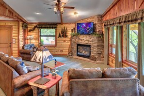 Smart TV, fireplace, DVD player