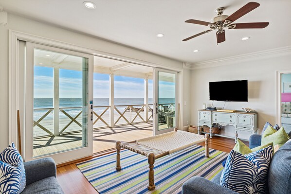 TV, DVD player - Pet friendly, Luxury Oceanfront home on Folly Beach (Folly Beach)