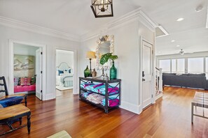 Interior - Pet friendly, Luxury Oceanfront home on Folly Beach (Folly Beach)