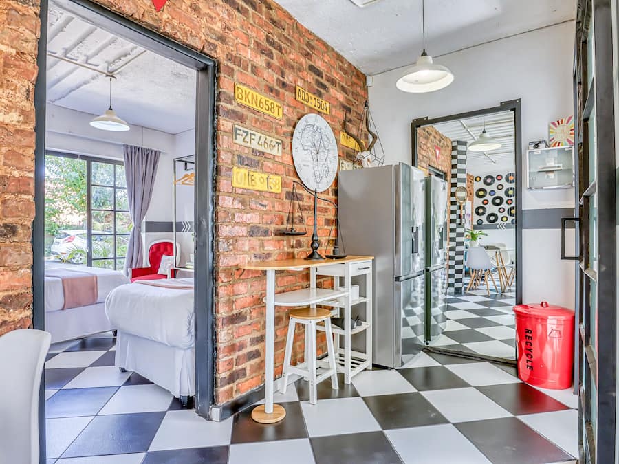 Design Apartment, 2 Bedrooms, Accessible, Courtyard View | Room amenity
