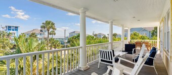 ILMAINEN Rannikkoselaari, uima-allas ja merinäköala!