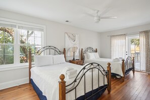 7 bedrooms, iron/ironing board, free WiFi, bed sheets