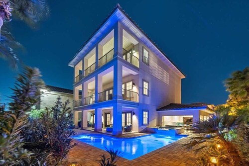 Villa Destiny | Private Pool | Free Golf Cart | New Custom Bunk Room! | Clubhouse Amenity Access!