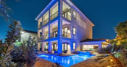 Villa Destiny | Private Pool | Free Golf Cart | New Custom Bunk Room! | Clubhouse Amenity Access!