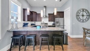 Fridge, microwave, oven, stovetop - Golf Cart Included! Large Private Pool, Gourmet Kitchen! Luxurious Living Meets Coastal Fun! (Destin)