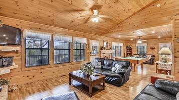 Cabin, 1 Bedroom | Interior